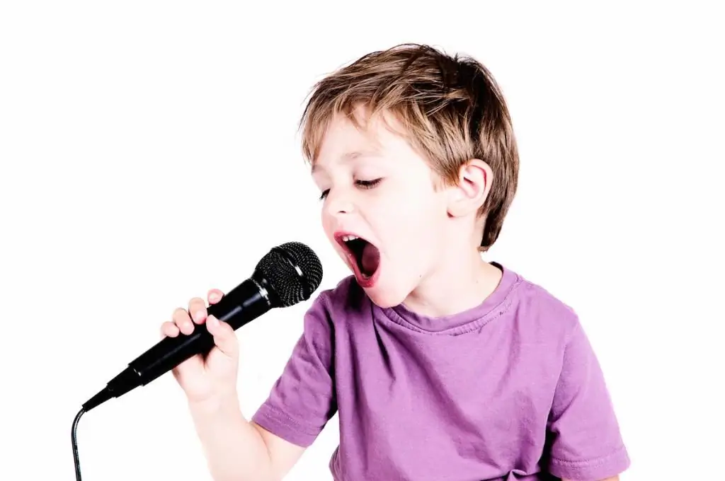 How to sing not in the nose: reasons, exercises to correct nasality