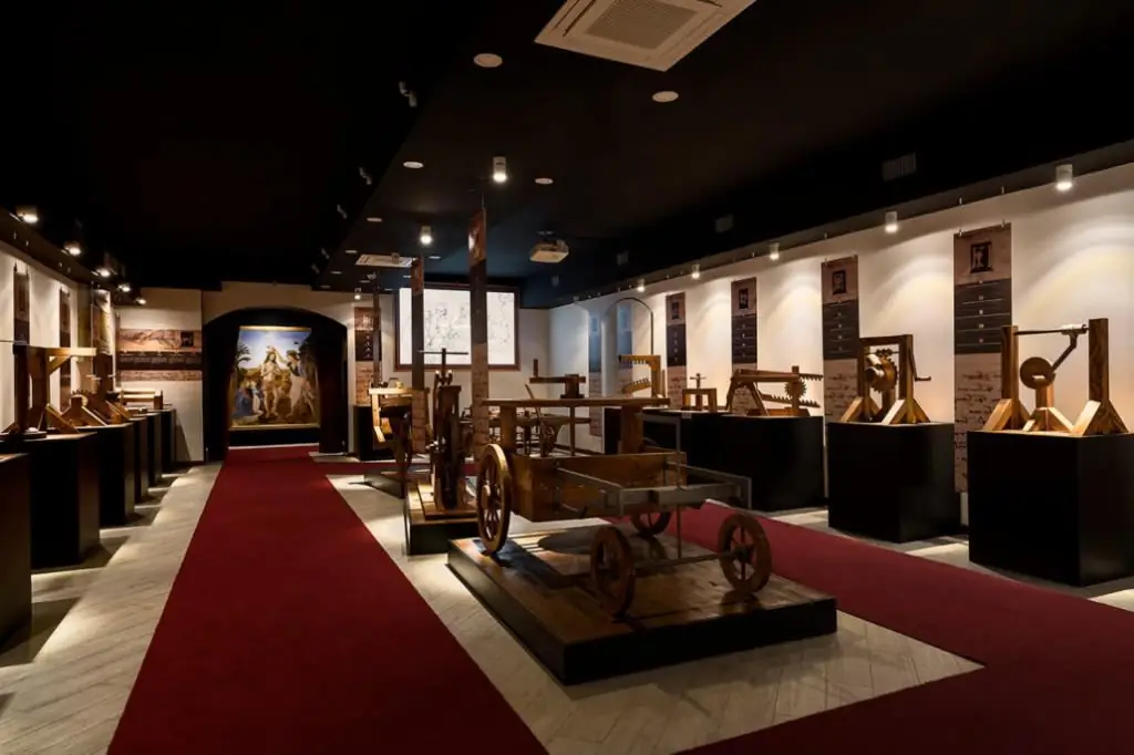 Muzium Leonardo da Vinci di Rom: alamat, waktu buka, pameran, lawatan menarik, fakta luar biasa, peristiwa, penerangan, foto, ulasan dan petua perjalanan