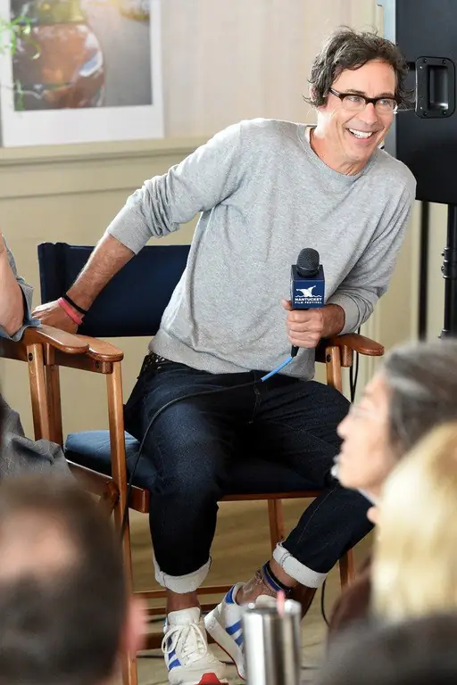 Tom Kavanagh bei der Pressekonferenz