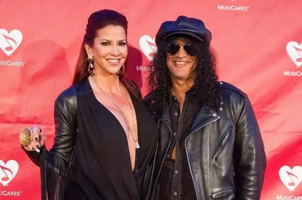 Slash com a esposa Perla