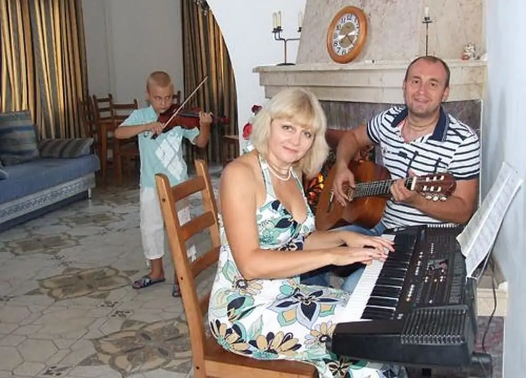 Eshchenko Svyatoslav: biography, date and place of birth, concerts, creativity, personal life, interesting facts and stories from life Eshchenko Svyatoslav: biography, date and place of birth, concerts, creativity, personal life, interesting facts and stories from life