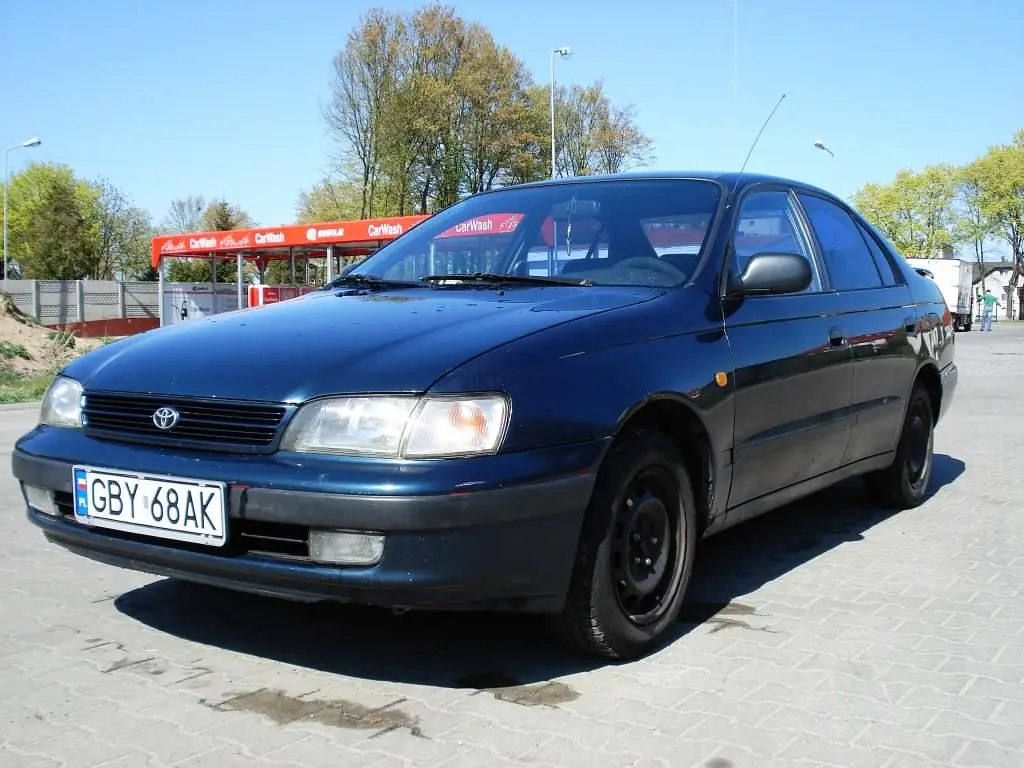 toyota carina