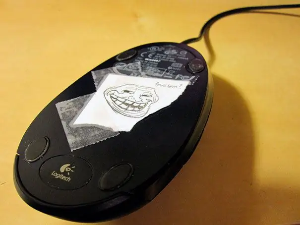 mouse de computer cu un model amuzant