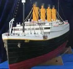 How to make "Titanic" out of paper with your own hands