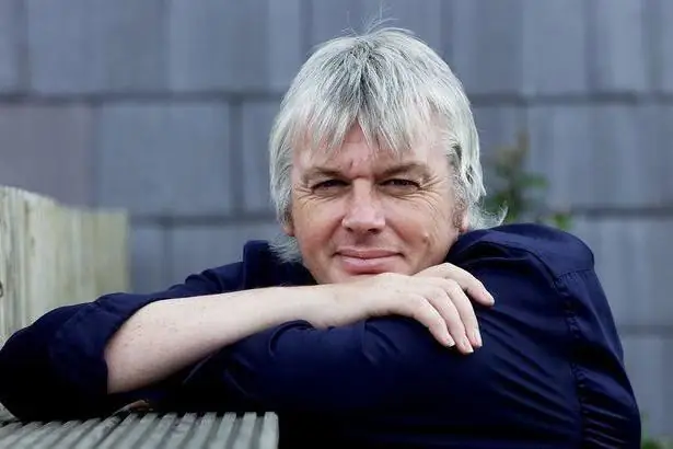 David Icke's Books: The Stunning Truth