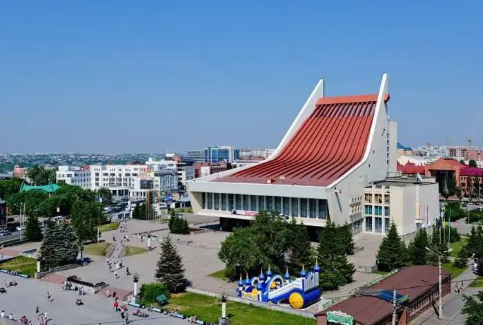 fiksai muzikiniame Omsko teatre