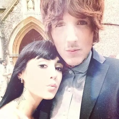 Hannah Snowdon and Oliver Sykes