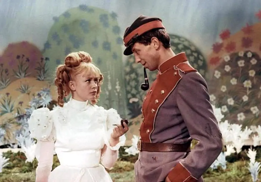 Filmas ar Oļegu Dalu: "Sanņikova zeme", "Vecā, vecā pasaka", "Prinča Florizela piedzīvojumi" un citas Filmas ar Oļegu Dalu: "Sanņikova zeme", "Vecā, vecā pasaka", "Prinča Florizela piedzīvojumi" un citas