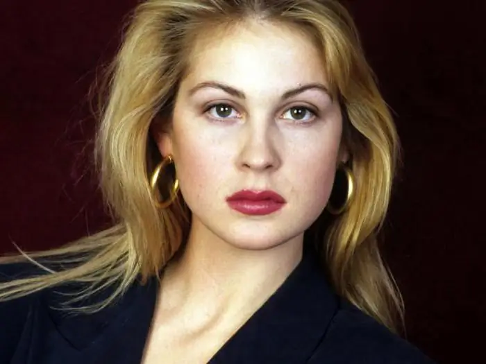 Kazi na maisha ya kibinafsi ya mwigizaji Kelly Rutherford