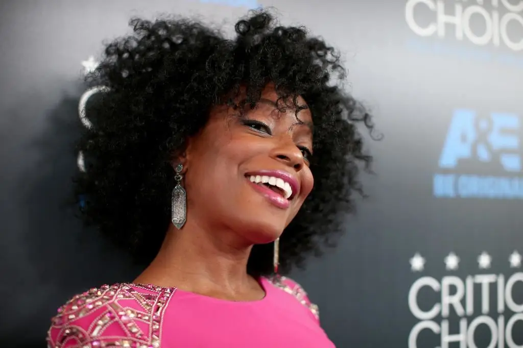 Aunjanue Ellis