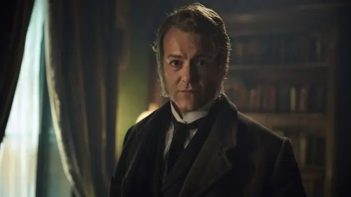 Inspector Lestrade: sides of the same coin