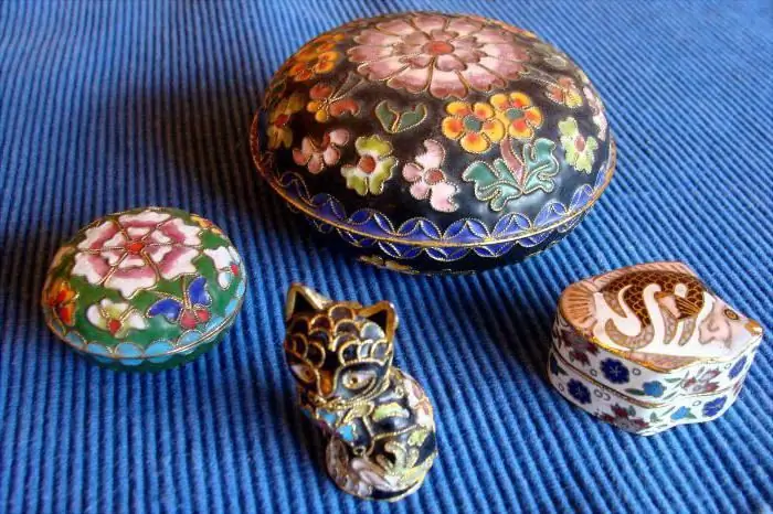 Cloisonne эмаль жасалгасы