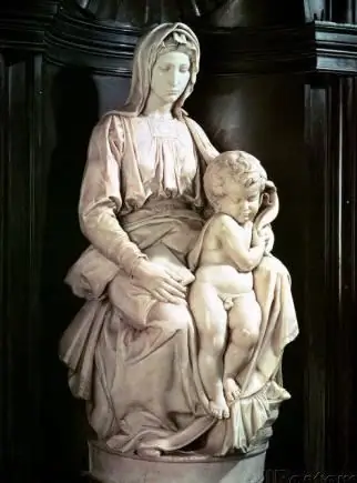 sculptura madonna si copilul