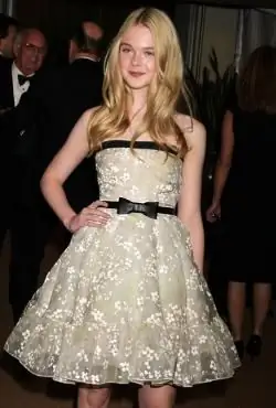 Dakota Fanning: biographie, filmographie, vie personnelle et photos