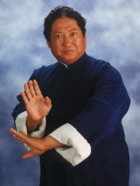 Sammo Hung - sutradara film, aktor, produser, sutradara adegan aksi dalam film: biografi, kehidupan pribadi, filmografi