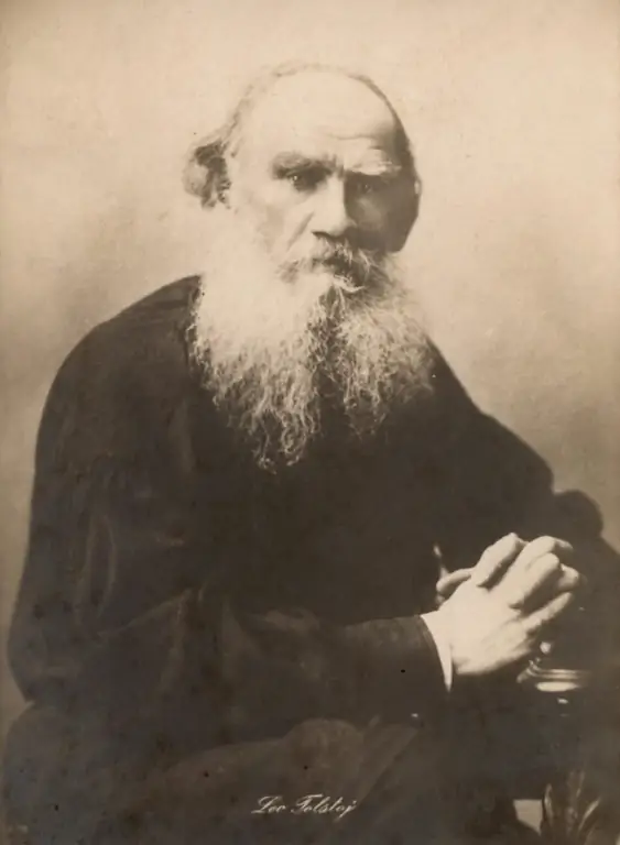 Die lewe en dood van Leo Tolstoy: 'n kort biografie, boeke, interessante en ongewone feite oor die lewe van die skrywer, datum, plek en oorsaak van dood