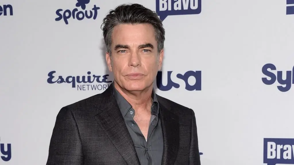 peter gallagher biography